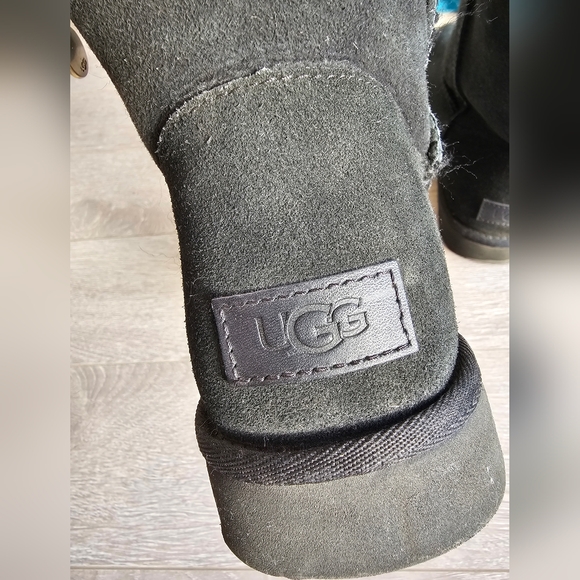 UGG Bailey Zip Short Black Boots - Women's - Picture 7 of 16